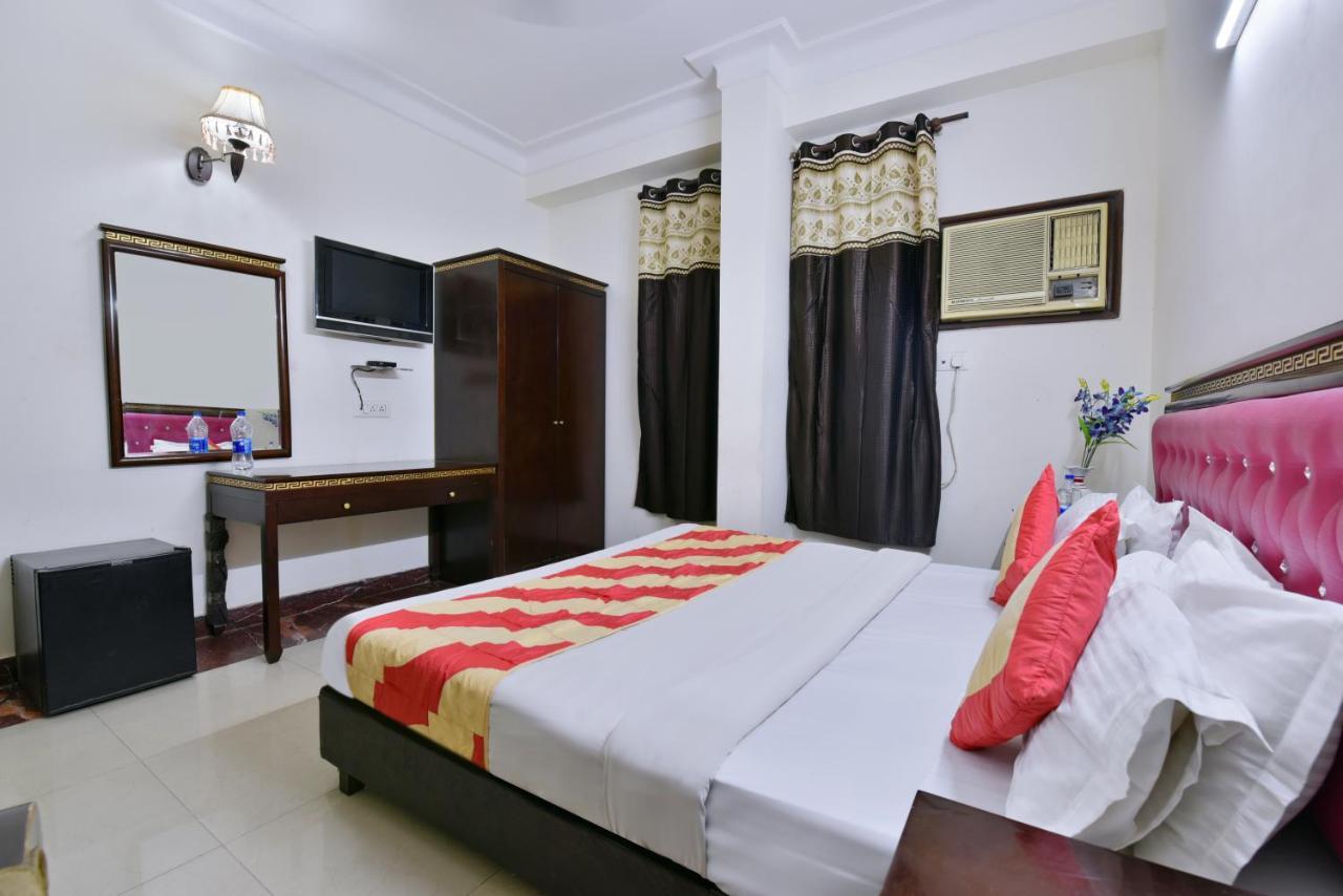 Hotel Revels By A1Rooms Neu-Delhi Exterior foto
